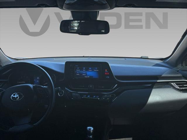 2018 Toyota C-HR XLE Premium 2018 Toyota C-HR XLE Premium