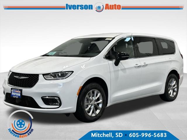 2026 Chrysler Pacifica PACIFICA SELECT AWD