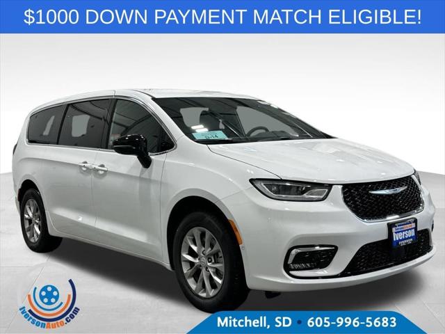 2026 Chrysler Pacifica PACIFICA SELECT AWD