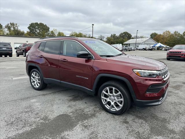 2022 Jeep Compass Latitude Lux 4x4 2022 Jeep Compass Latitude Lux 4x4