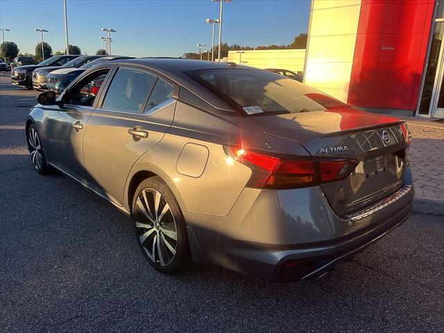 2021 Nissan Altima SR FWD 2021 Nissan Altima SR FWD