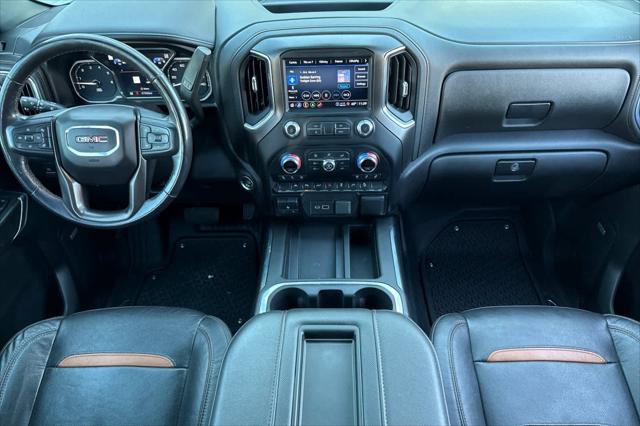 2022 GMC Sierra 1500 Limited 4WD Crew Cab Short Box AT4