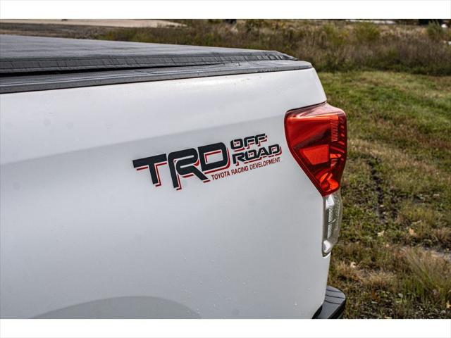 2011 Toyota Tundra Grade 5.7L V8 2011 Toyota Tundra Grade 5.7L V8