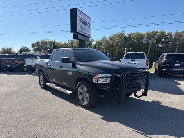 2018 RAM 1500 Express Crew Cab 4x4 57 Box 2018 RAM 1500 Express Crew Cab 4x4 57 Box