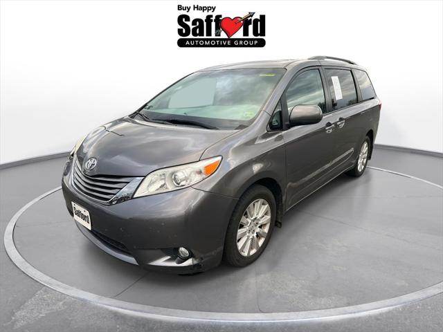 2015 Toyota Sienna XLE 7 Passenger 2015 Toyota Sienna XLE 7 Passenger
