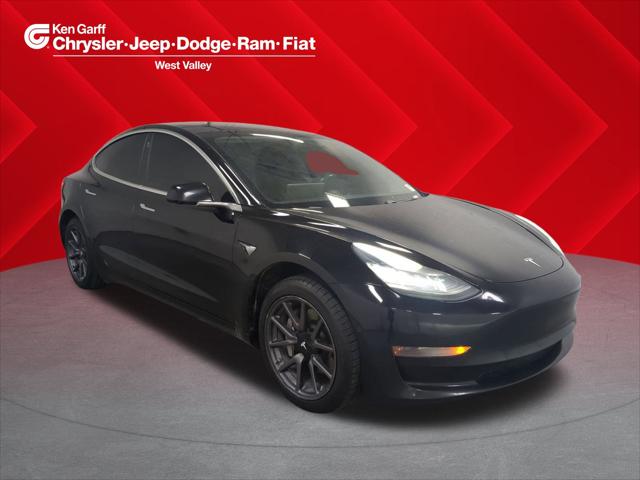 2019 Tesla Model 3 Mid Range 2019 Tesla Model 3 Mid Range
