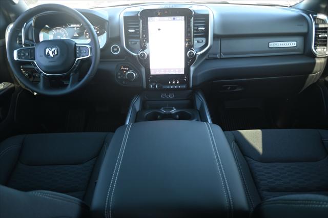 2025 RAM Ram 1500 RAM 1500 BIG HORN CREW CAB 4X4 57 BOX 2025 RAM Ram 1500 RAM 1500 BIG HORN CREW CAB 4X4 57 BOX