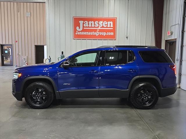 2023 GMC Acadia AWD AT4