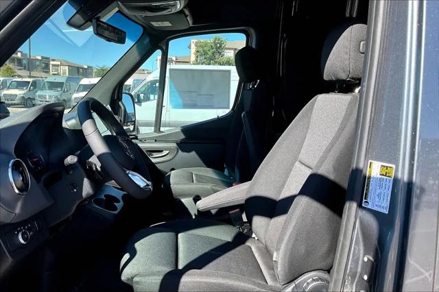 2026 Mercedes-Benz Sprinter 2500 Standard Roof 4-Cyl Diesel HO