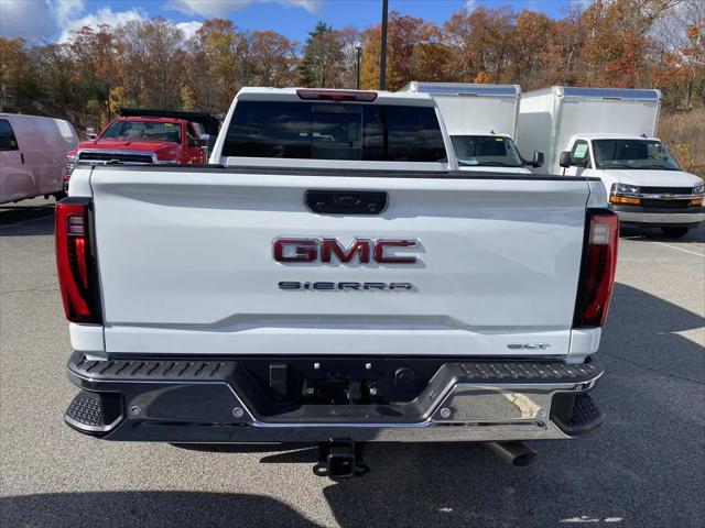 2026 GMC Sierra 2500HD Crew Cab, Standard Bed, SLT, 4WD