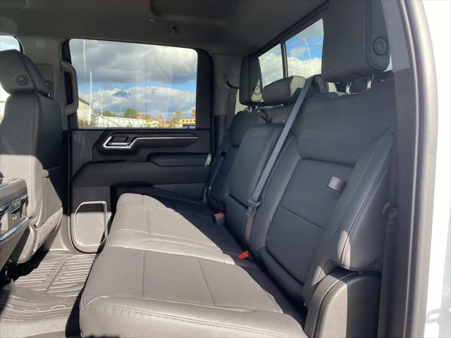 2026 GMC Sierra 2500HD Crew Cab, Standard Bed, SLT, 4WD