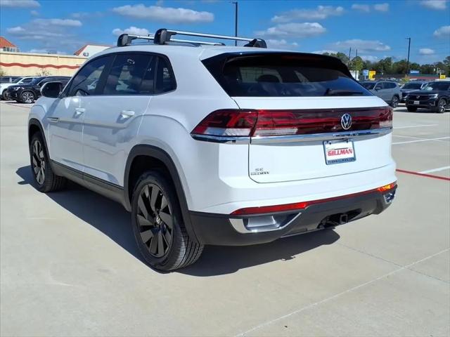 2026 Volkswagen Atlas Cross Sport SE with Technology