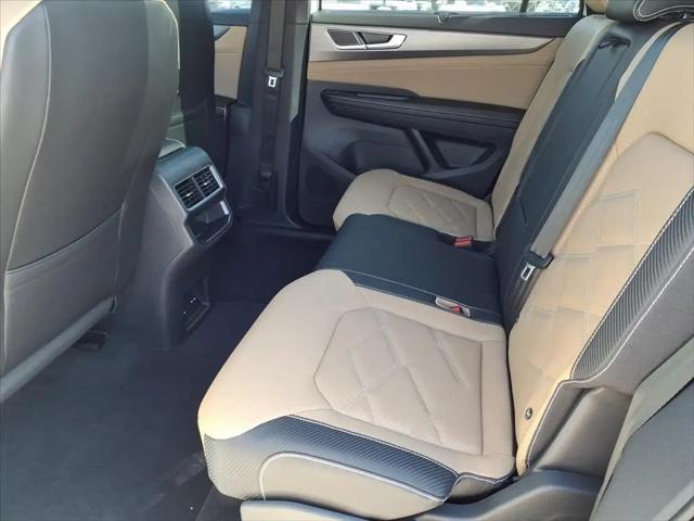2026 Volkswagen Atlas Cross Sport SE with Technology
