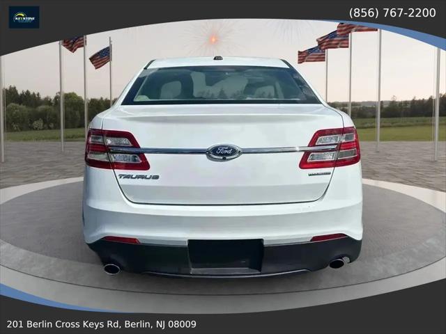 2019 Ford Taurus SE
