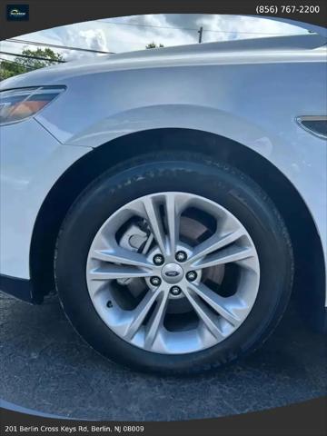2019 Ford Taurus SE