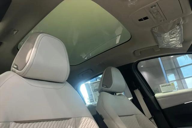 2026 Nissan LEAF PLATINUM+