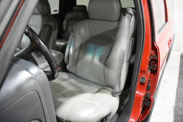 2001 Chevrolet Suburban LT