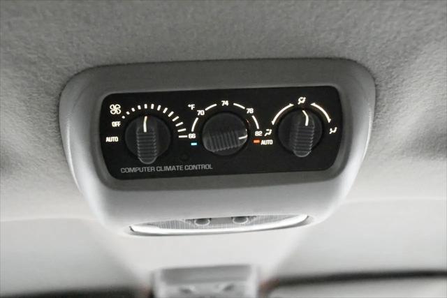 2001 Chevrolet Suburban LT