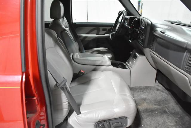 2001 Chevrolet Suburban LT