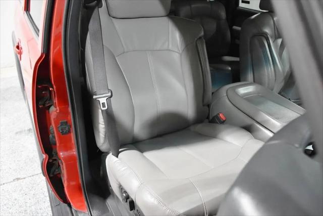2001 Chevrolet Suburban LT