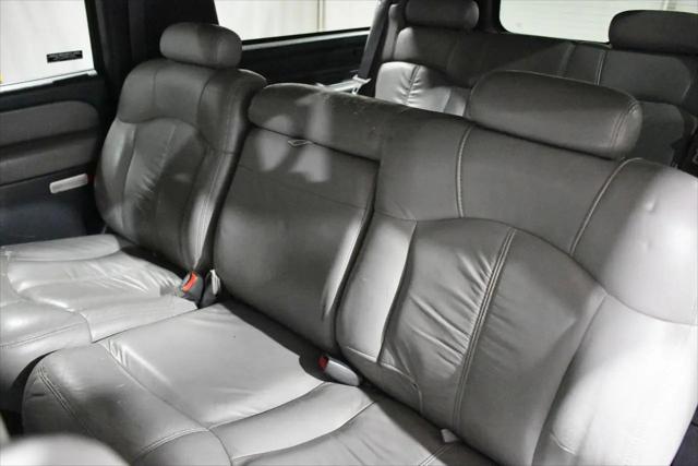 2001 Chevrolet Suburban LT