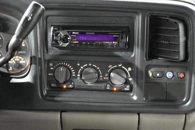 2001 Chevrolet Suburban LT