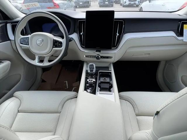 2026 Volvo XC60 Plug-In Hybrid Ultra, T8 AWD Electric/Gasoline, Dark