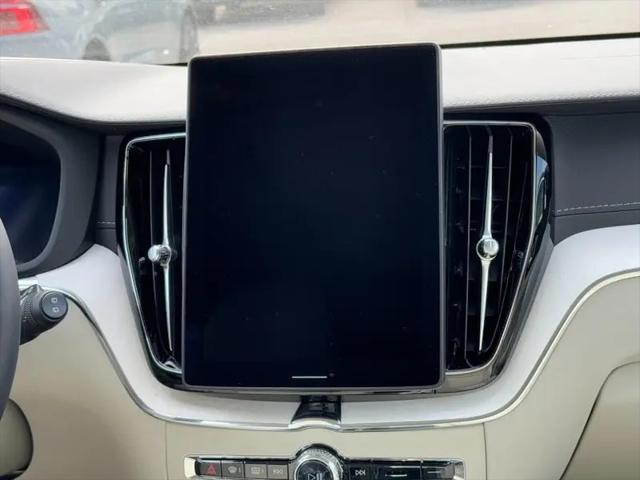 2026 Volvo XC60 Plug-In Hybrid Ultra, T8 AWD Electric/Gasoline, Dark