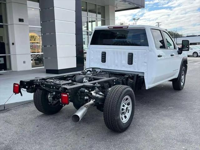2026 GMC Sierra 3500HD Crew Cab, Long Bed, Pro Dual Rear Wheel, 4WD