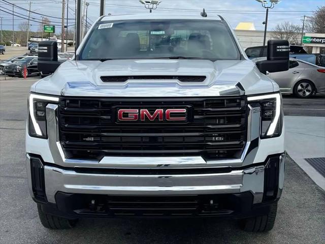 2026 GMC Sierra 3500HD Crew Cab, Long Bed, Pro Dual Rear Wheel, 4WD