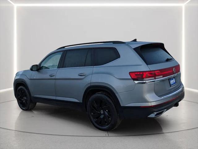 2026 Volkswagen Atlas SE with Technology