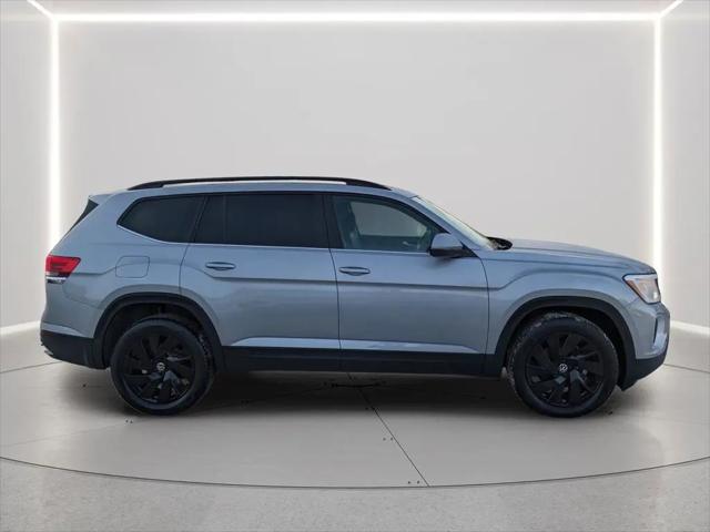 2026 Volkswagen Atlas SE with Technology