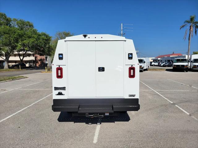 2025 Chevrolet Express Cutaway Work Van
