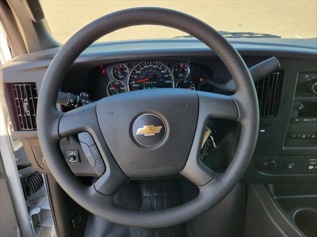 2025 Chevrolet Express Cutaway Work Van