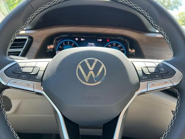 2026 Volkswagen Atlas SE with Technology