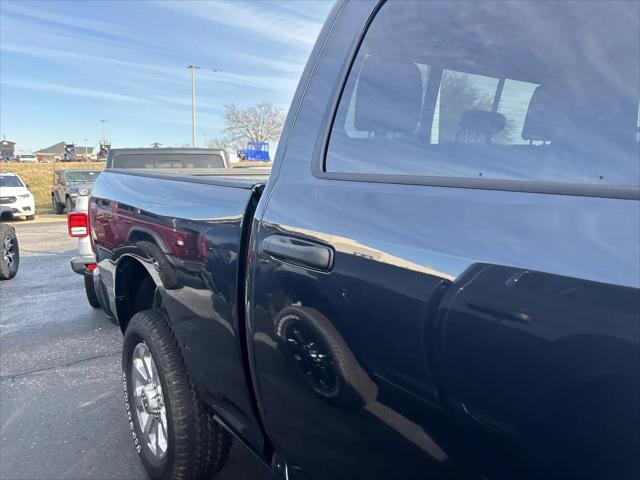 2026 Ram 2500 Big Horn Crew Cab 4x4 64 Box