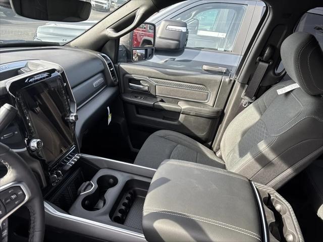 2026 Ram 2500 Big Horn Crew Cab 4x4 64 Box