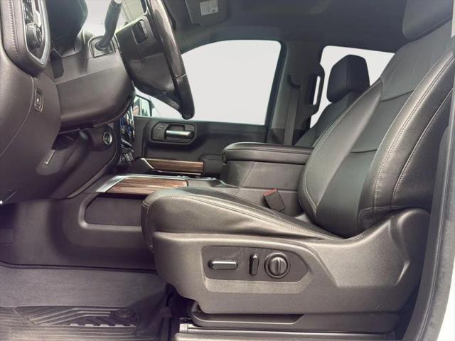 2021 Chevrolet Silverado 1500 4WD Crew Cab Short Bed RST