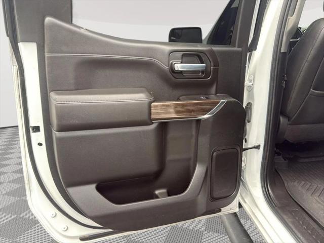 2021 Chevrolet Silverado 1500 4WD Crew Cab Short Bed RST