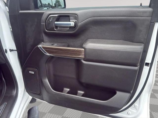 2021 Chevrolet Silverado 1500 4WD Crew Cab Short Bed RST