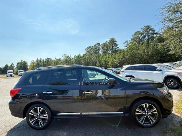 2020 Nissan Pathfinder Platinum 2WD