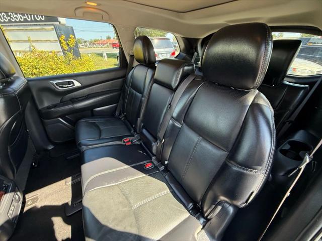 2020 Nissan Pathfinder Platinum 2WD