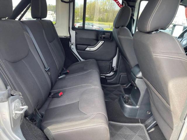 2016 Jeep Wrangler Unlimited Sahara