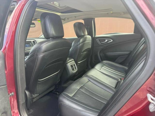 2015 Chrysler 200 C