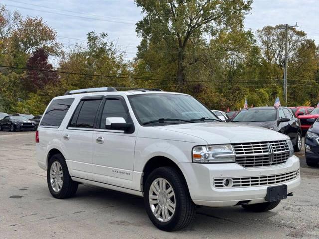 2012 Lincoln Navigator Base