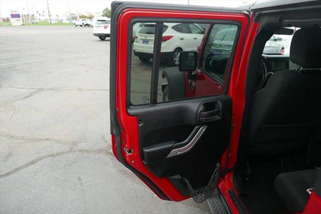 2012 Jeep Wrangler Unlimited Sahara