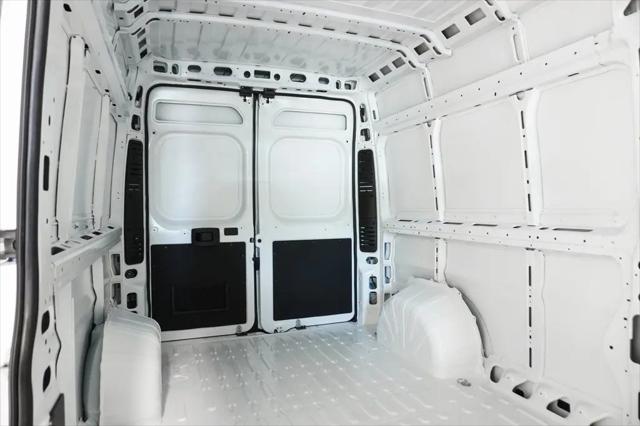 2026 Ram ProMaster 2500 Cargo Van Tradesman High Roof 159" WB w/Pass Seat