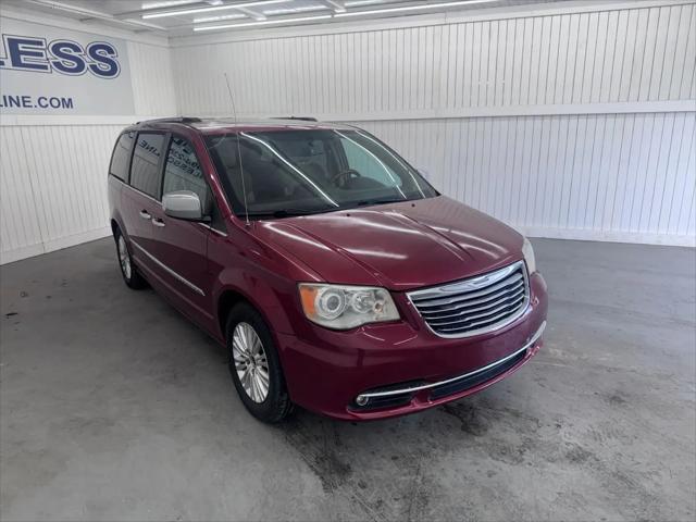 2012 Chrysler Town & Country Limited