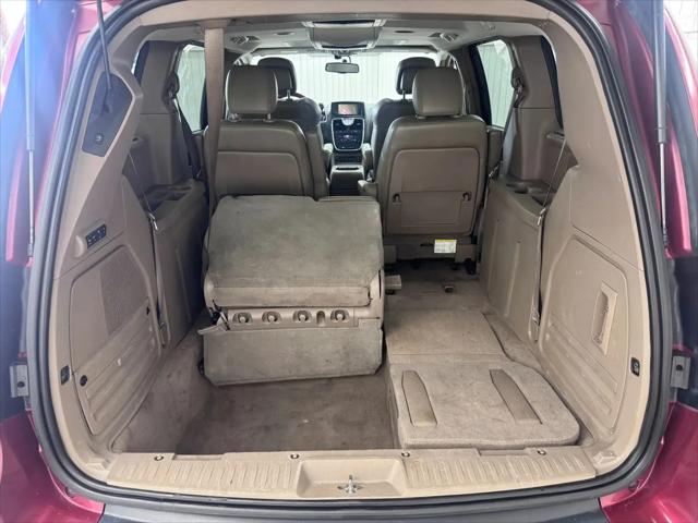 2012 Chrysler Town & Country Limited