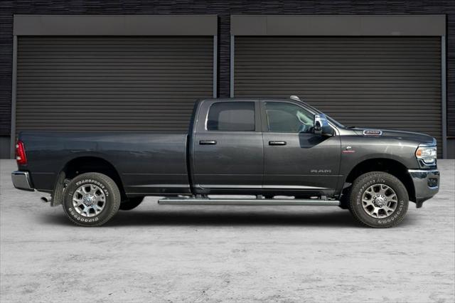 2024 RAM 3500 Laramie Crew Cab 4x4 8 Box